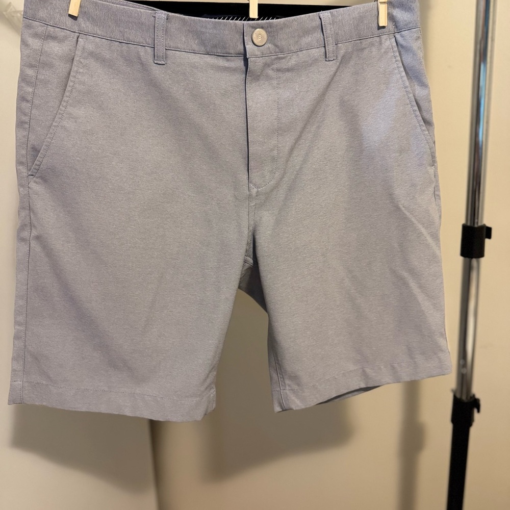 Bonobos Gray Golf Flat Front Shorts 10” inseam‎